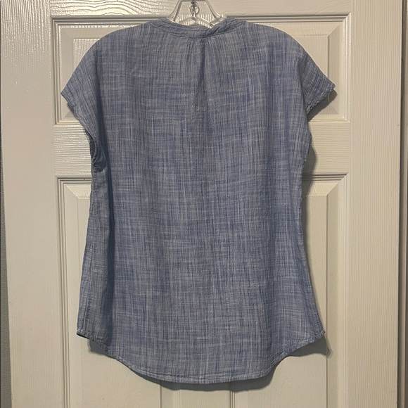 beachlunchlounge Light Blue Women's Blouse - Picture 4 of 5